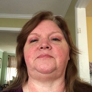 Meet your Posher, Renee